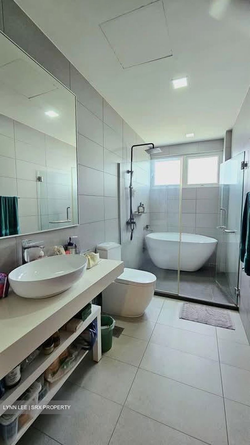 Charlton Park (D19), Semi-Detached #549283851